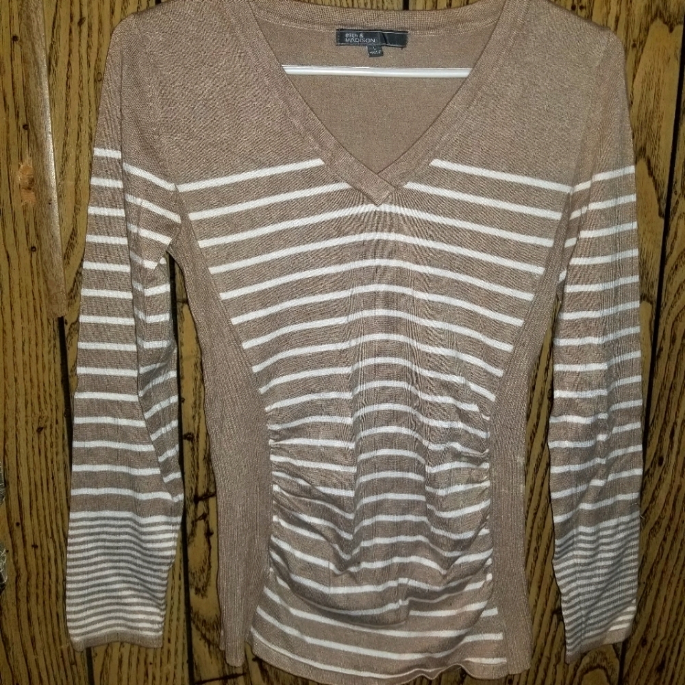 89th& Madison sweater